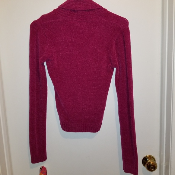 Energie NWT Chenille V-Neck Sweater Size M Juniors - Picture 3 of 8